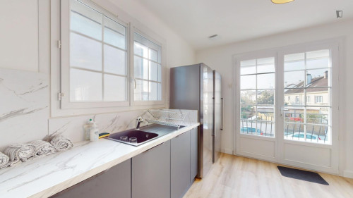 Big double ensuite bedroom near Parc de la Noë Mitrie - Gallery - 10