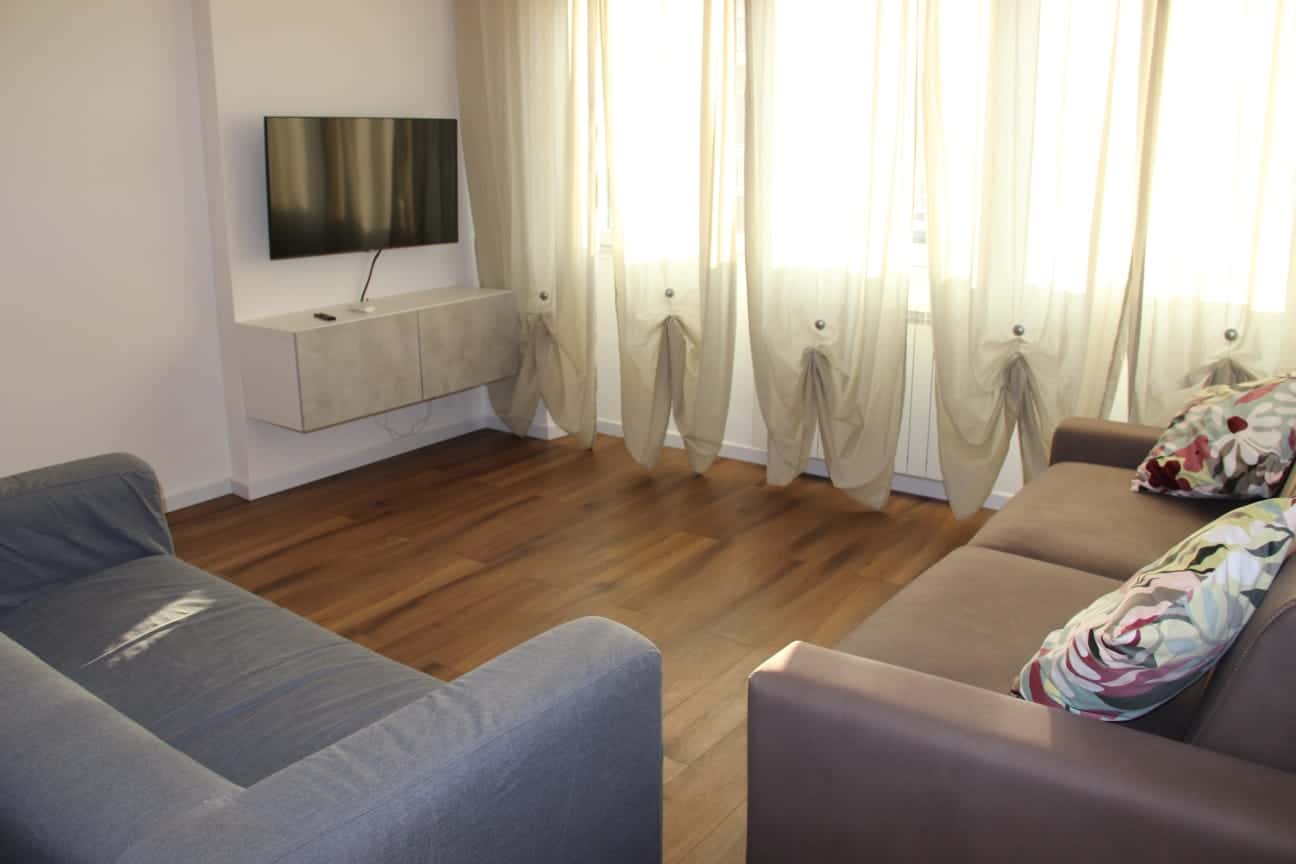 Apartment In Via Orazio Dello Sbirro, Lido Di Ostia For 73 M² With 2 Bedrooms - Apartment in Via Orazio dello Sbirro, Lido di Ostia for 73 m² with 2 bedrooms - Gallery - 1