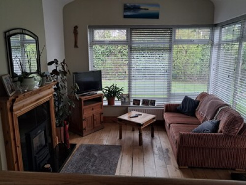 Quiet House, Great location 