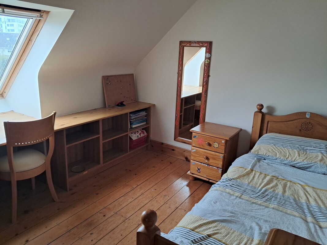  Room 1(Full Room)  -  Quiet House, Great location   - Gallery -  1