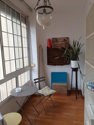 Nice room with balcony - Gallery - 10