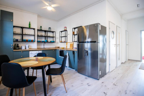 Appealing single bedroom