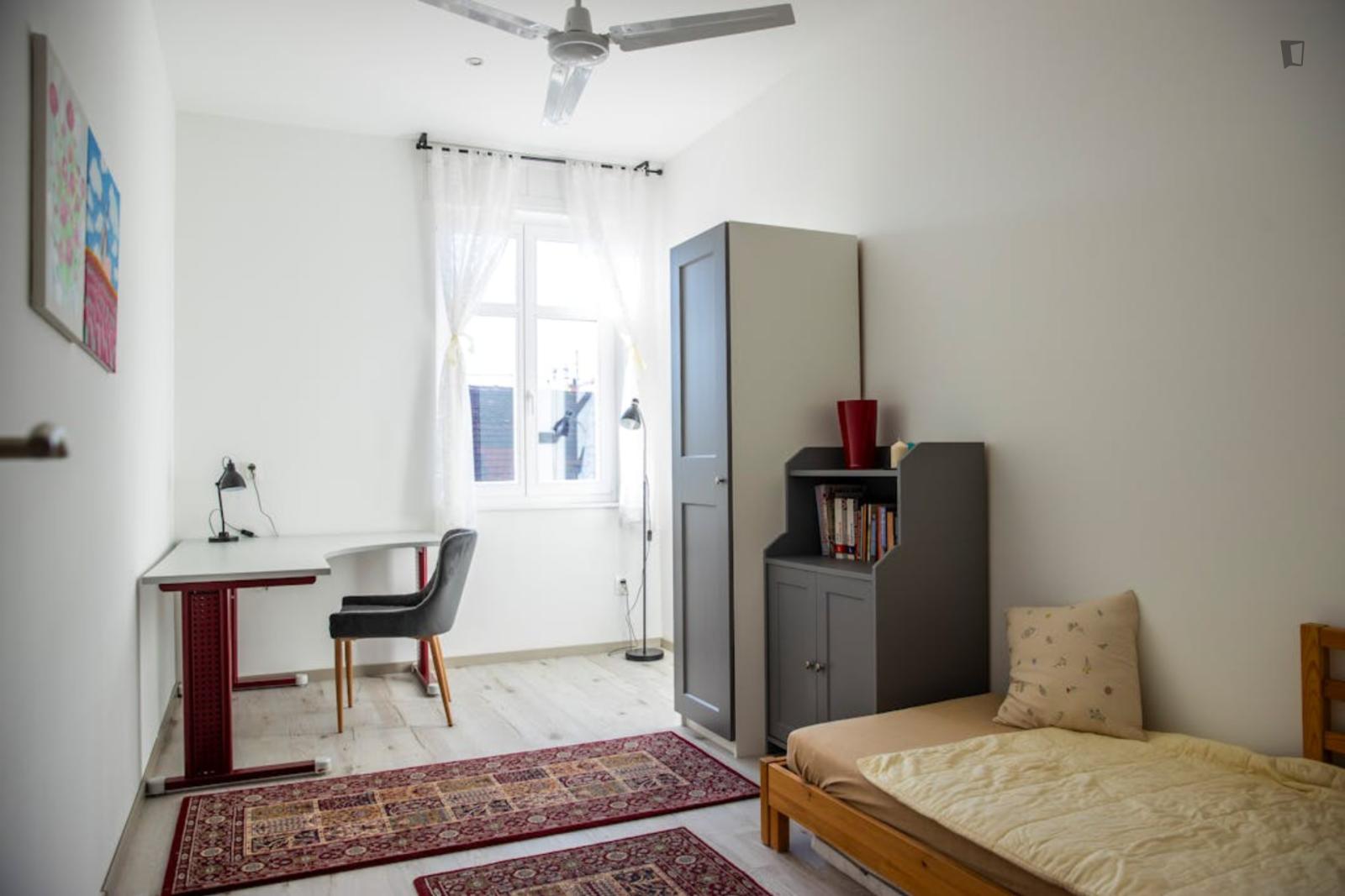  Inviting Single Bedroom  -  Inviting single bedroom  - Gallery -  1