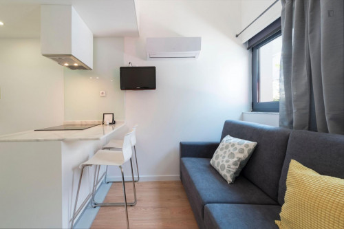 1-Bedroom house near Marquês metro station