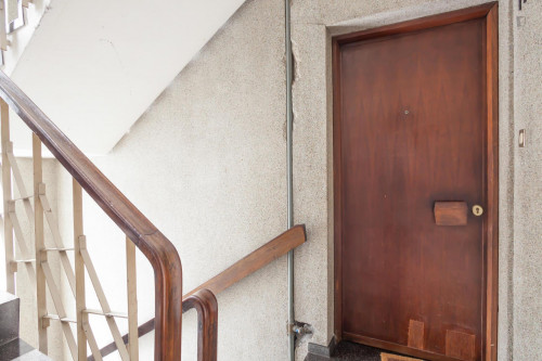 Really neat single bedroom near Instituto Superior de Engenharia - Gallery - 4