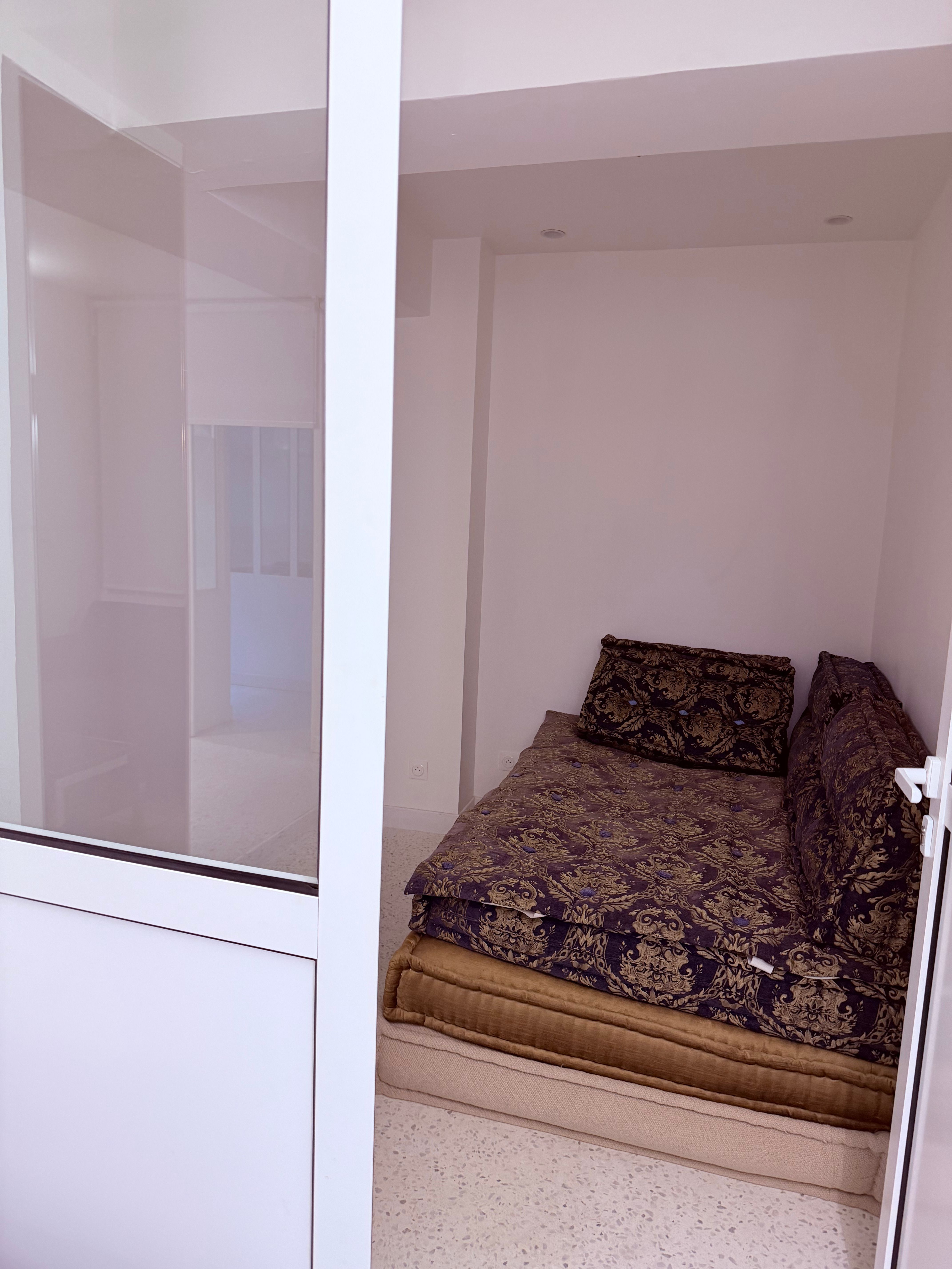 Elegant, Brand-New And Quiet One-Bedroom Apartment On Rue D’Enghien, Paris 10th – Courtyard Level, S - Elegant, brand-new and quiet one-bedroom apartment on Rue d’Enghien, Paris 10th – courtyard level, sleeps up to 4 - Gallery - 16