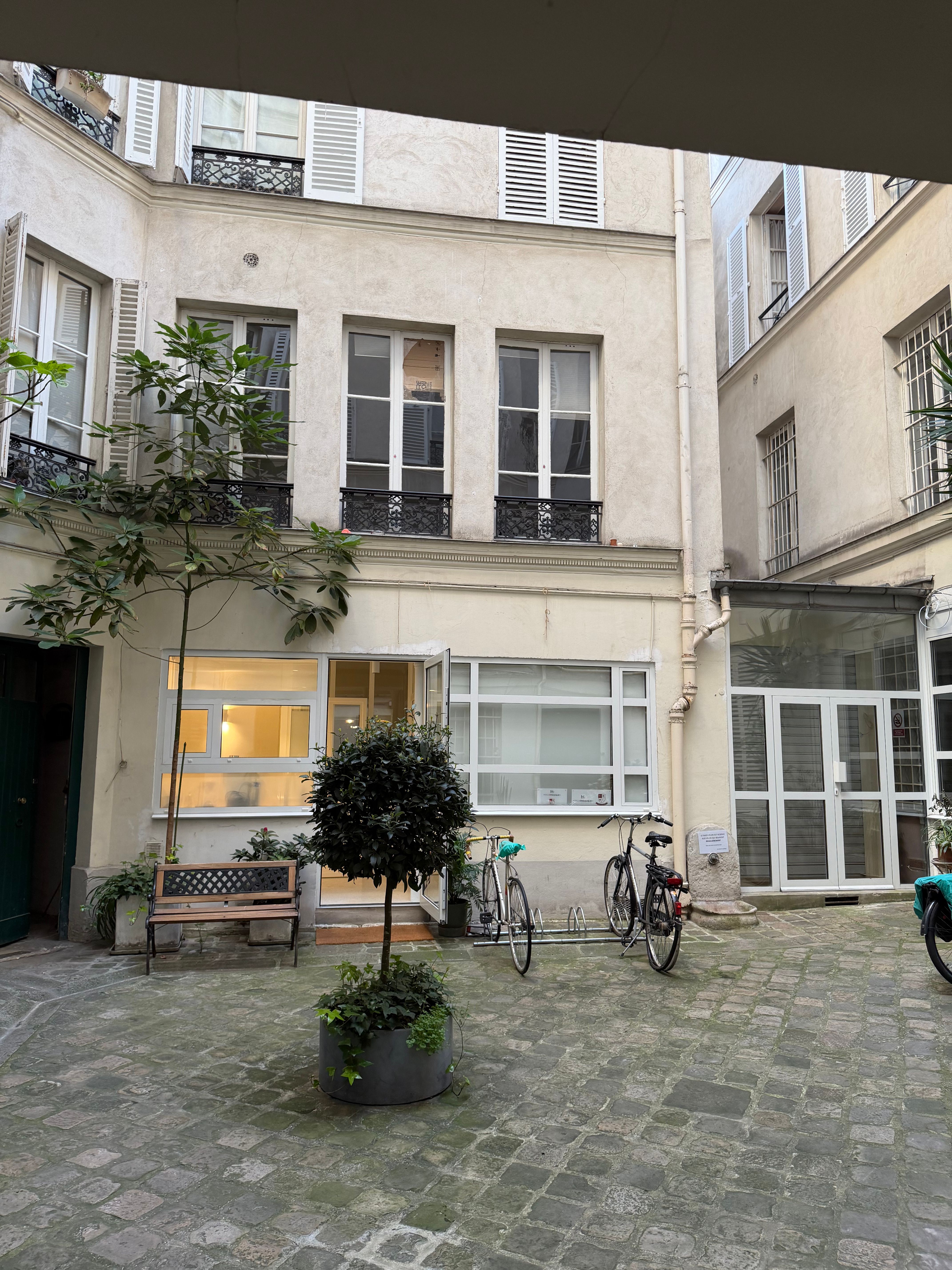 Elegant, Brand-New And Quiet One-Bedroom Apartment On Rue D’Enghien, Paris 10th – Courtyard Level, S - Elegant, brand-new and quiet one-bedroom apartment on Rue d’Enghien, Paris 10th – courtyard level, sleeps up to 4 - Gallery - 10