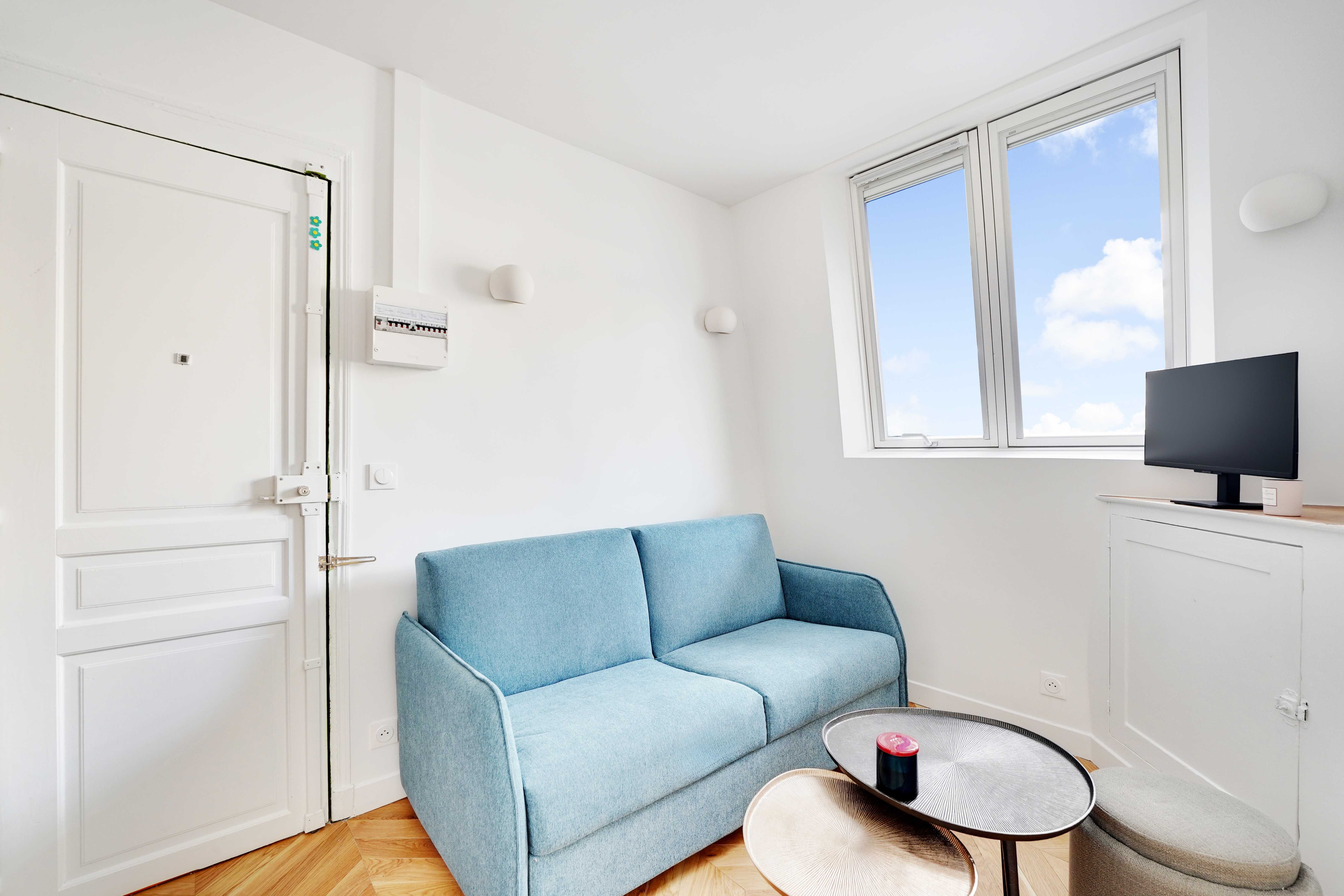  Cozy, Practical And Well-Furnished Studio For 2 People - Arc De Triomphe / Champs-Élysées  -  Cozy, practical and well-furnished studio for 2 people - Arc de Triomphe / Champs-Élysées  - Gallery -  8