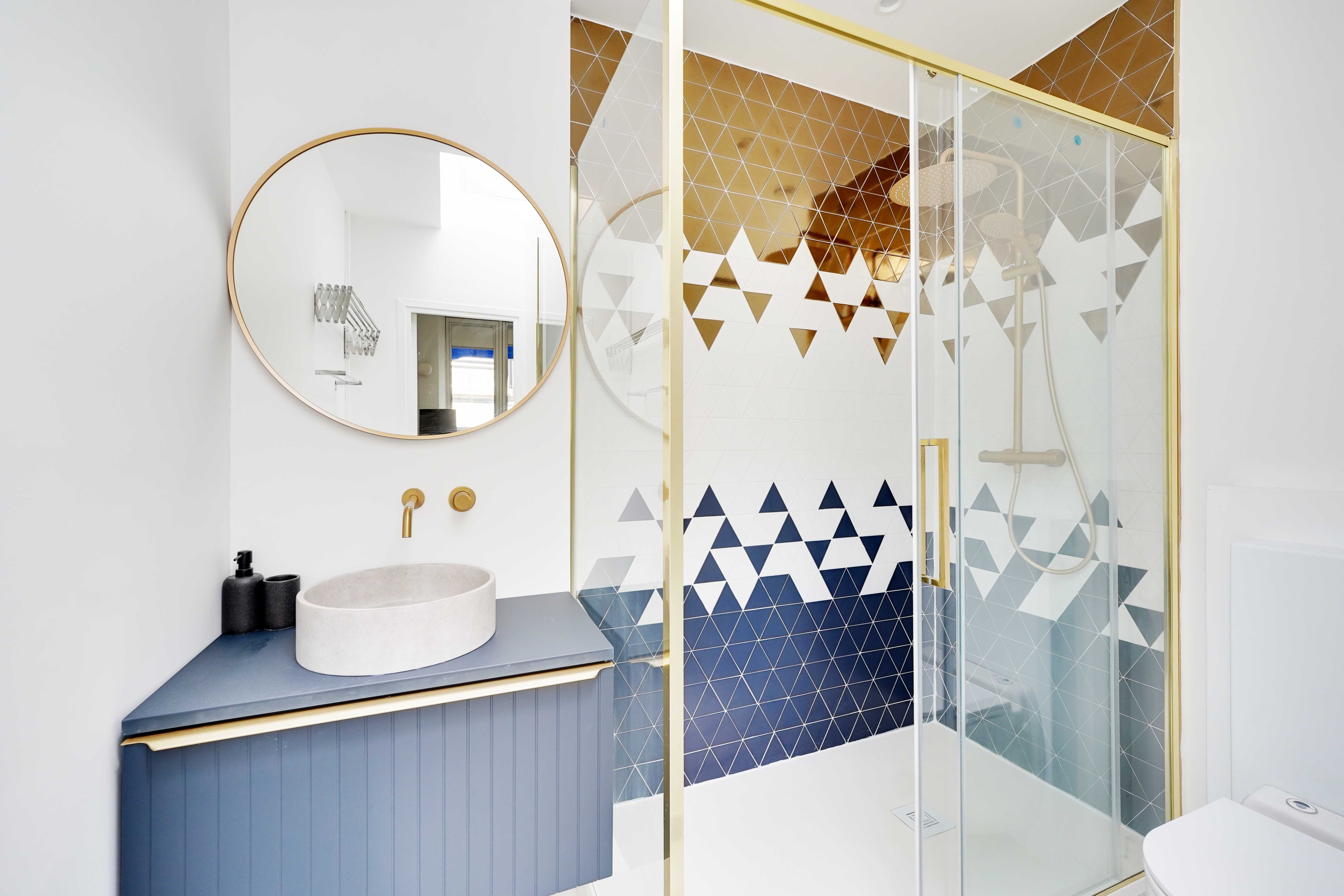 Cozy, Practical And Well-Furnished Studio For 2 People - Arc De Triomphe / Champs-Élysées - Cozy, practical and well-furnished studio for 2 people - Arc de Triomphe / Champs-Élysées - Gallery - 6