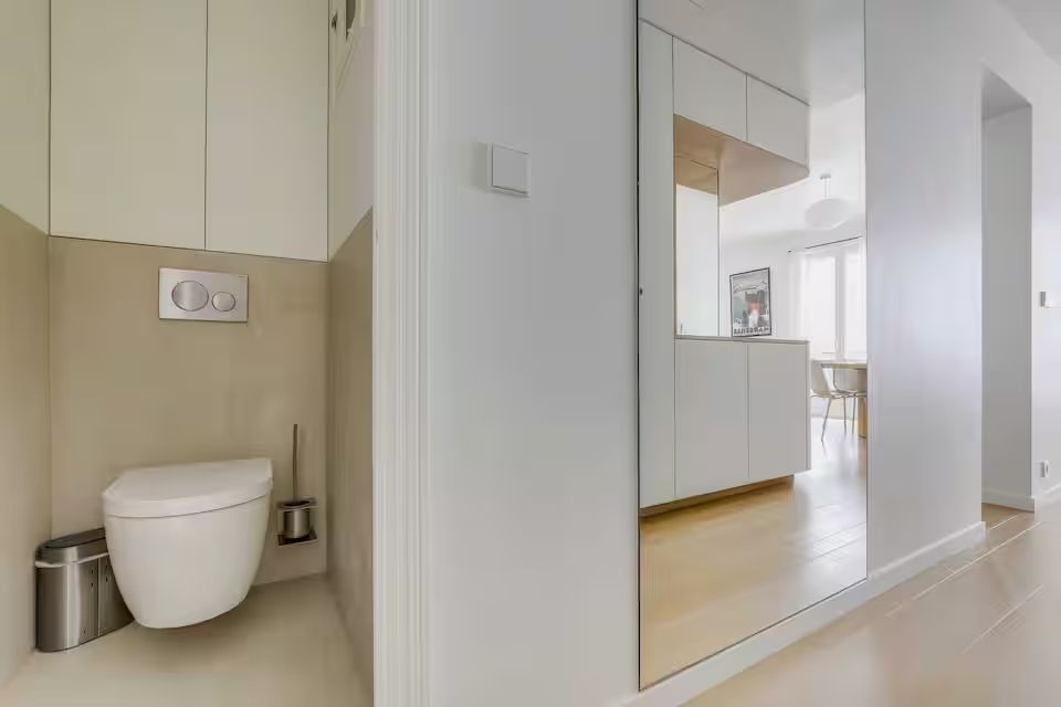 Beautiful, Spacious Apartment For 4 People In Sacré-Cœur - Beautiful, spacious apartment for 4 people in Sacré-Cœur - Gallery - 1