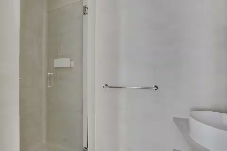 Beautiful, Spacious Apartment For 4 People In Sacré-Cœur - Beautiful, spacious apartment for 4 people in Sacré-Cœur - Gallery - 2