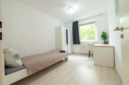 Apartment in Am Bülten, Braunschweig for 90 m² with 4 bedrooms