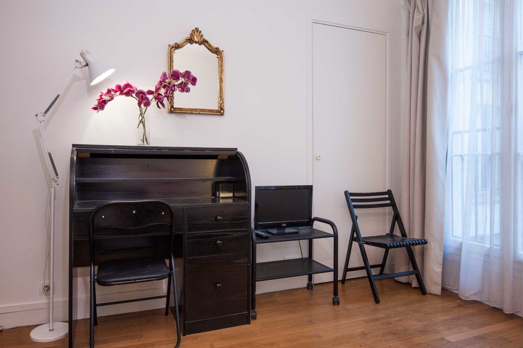  Beautiful Flat - Ideal Location  -  Beautiful flat - ideal location  - Gallery -  10