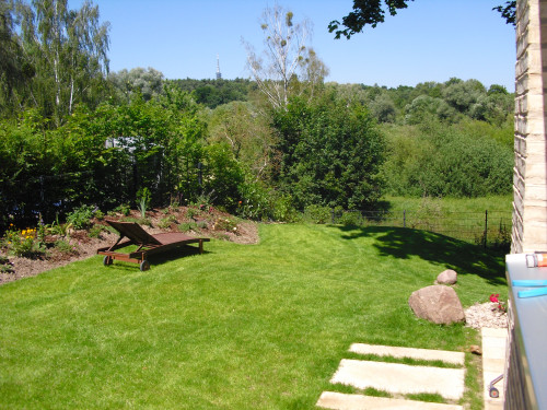 Twin Villa am Griebnitzsee, Naturschutzgebiet Bäkewiese