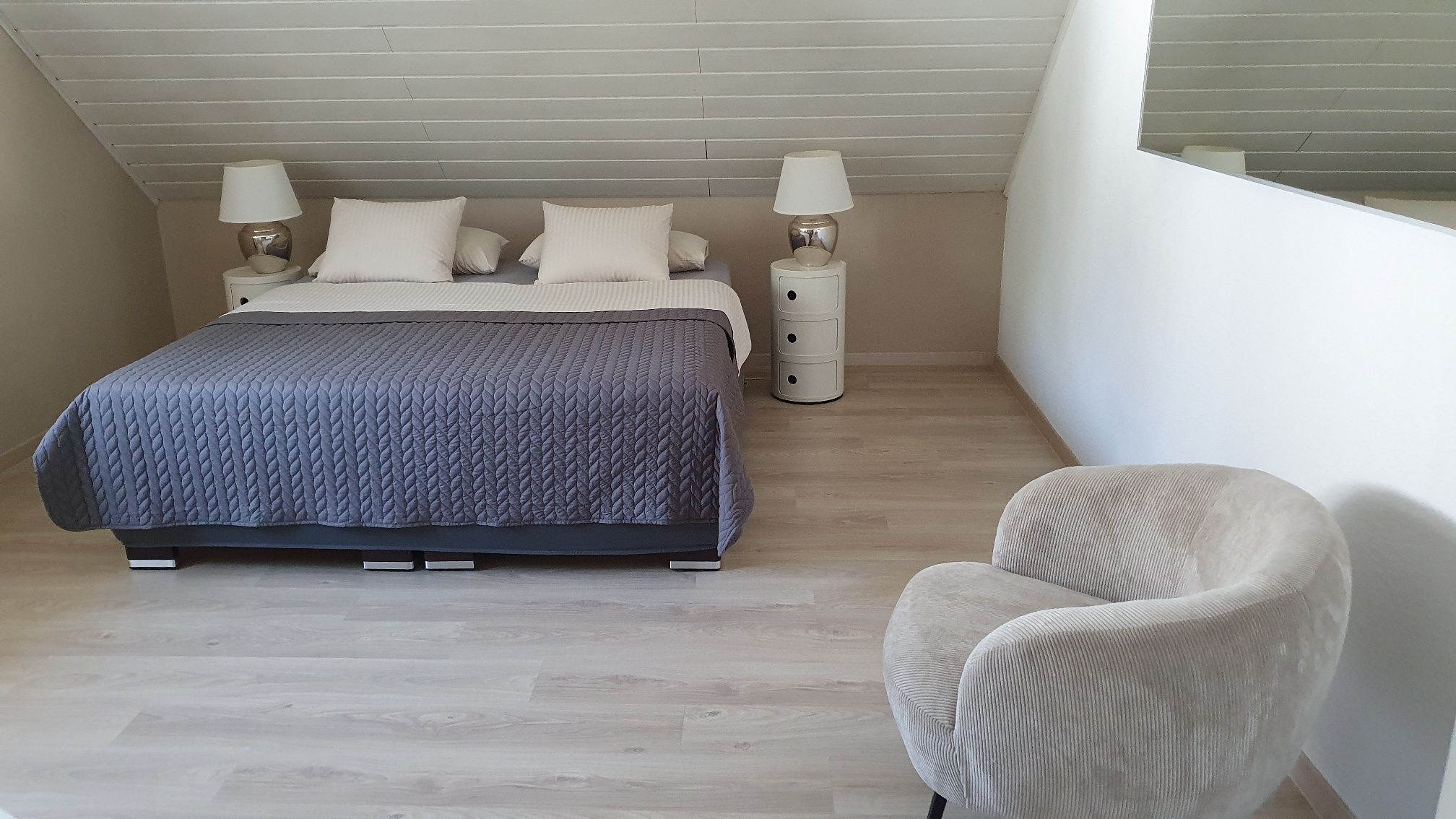  Premium Fully Furnished Home With Balcony - Idyllic Nature Location In Hanau-Wilhelmsbad  -  Premium Fully Furnished Home with Balcony - Idyllic Nature Location in Hanau-Wilhelmsbad  - Gallery -  10