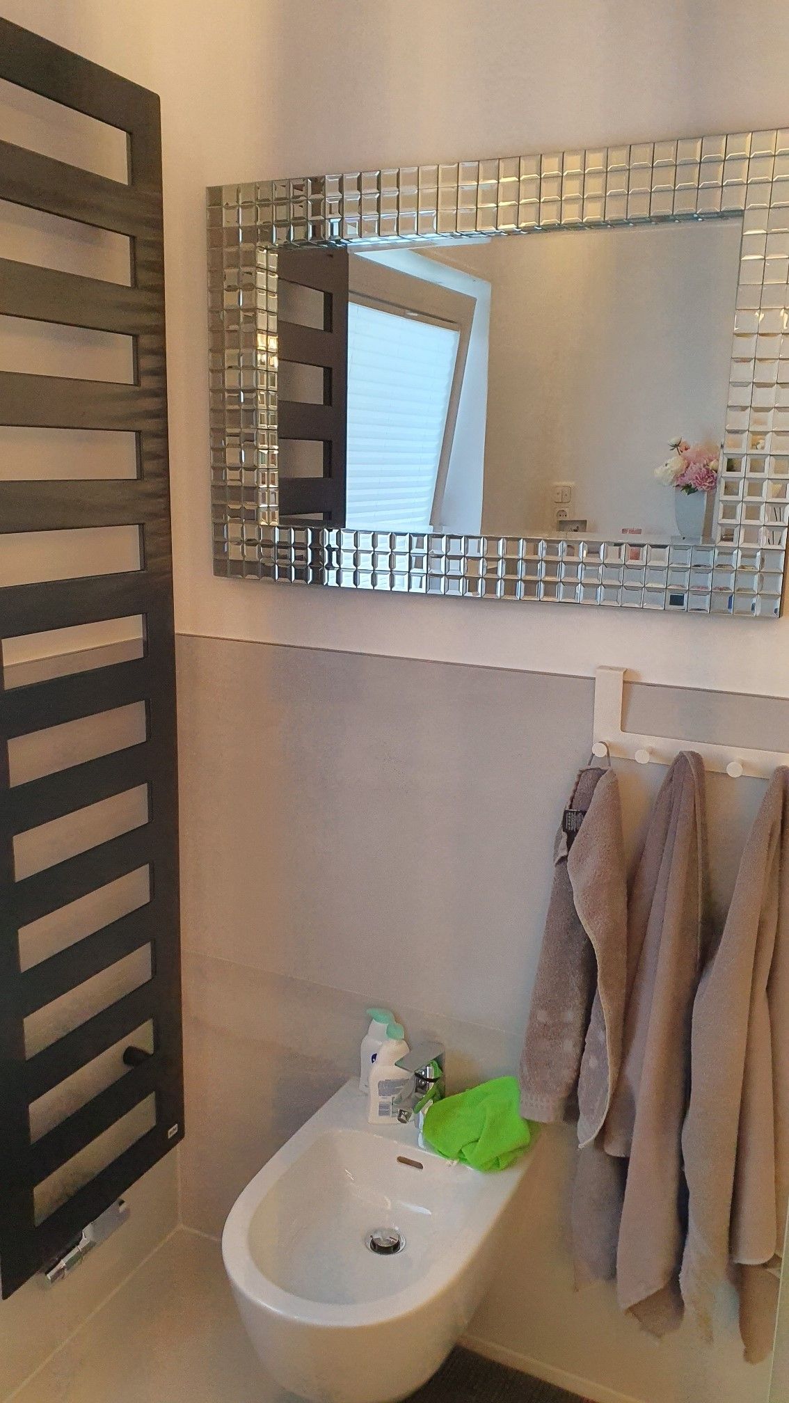  Premium Fully Furnished Home With Balcony - Idyllic Nature Location In Hanau-Wilhelmsbad  -  Premium Fully Furnished Home with Balcony - Idyllic Nature Location in Hanau-Wilhelmsbad  - Gallery -  16