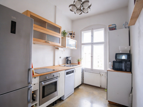 3-Room Altbau near Mauerpark, 4th Floor, Flooded with Light  - Gallery -  5