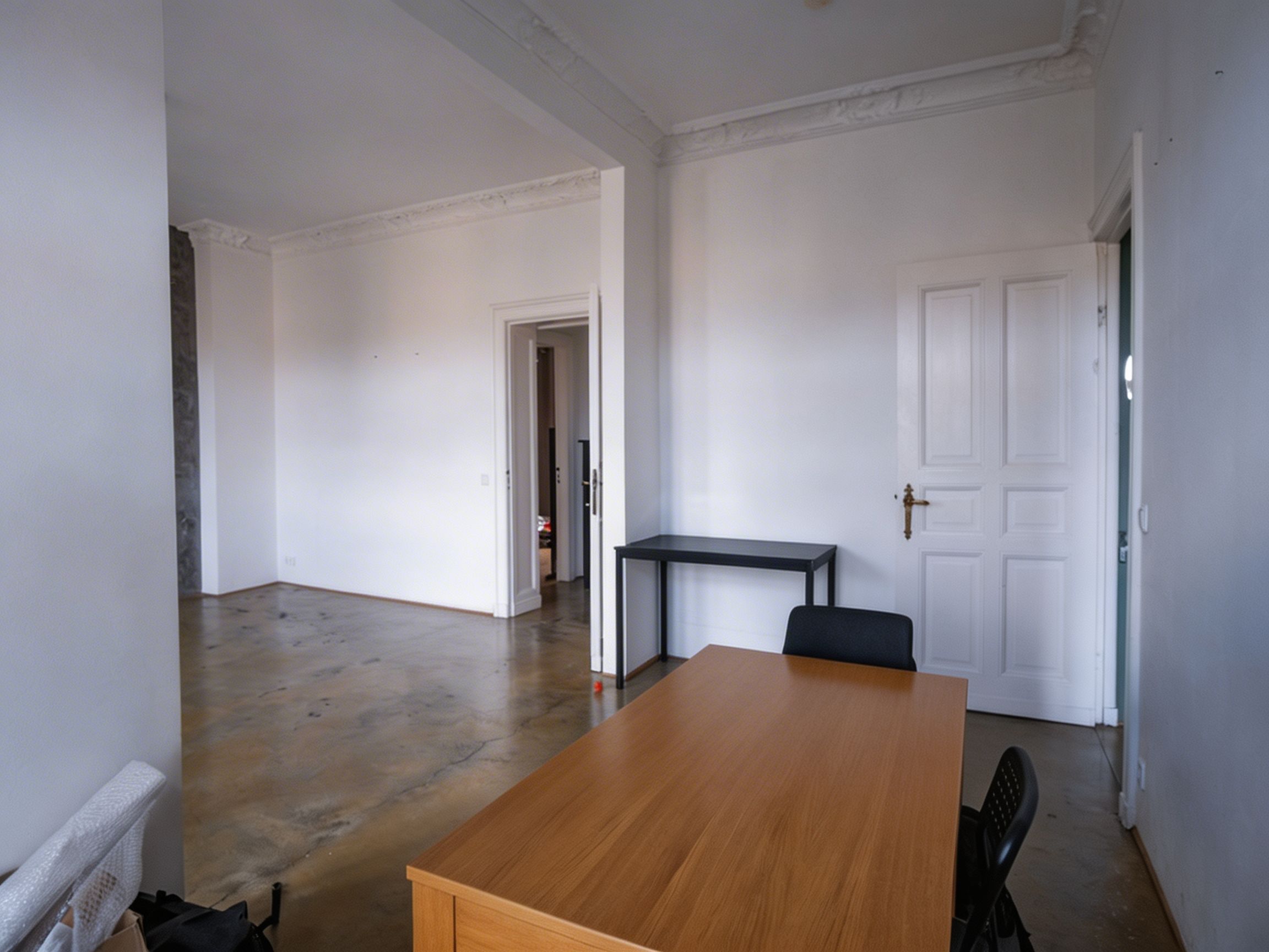 3-Room Altbau Near Mauerpark, 4th Floor, Flooded With Light - 3-Room Altbau near Mauerpark, 4th Floor, Flooded with Light - Gallery - 6