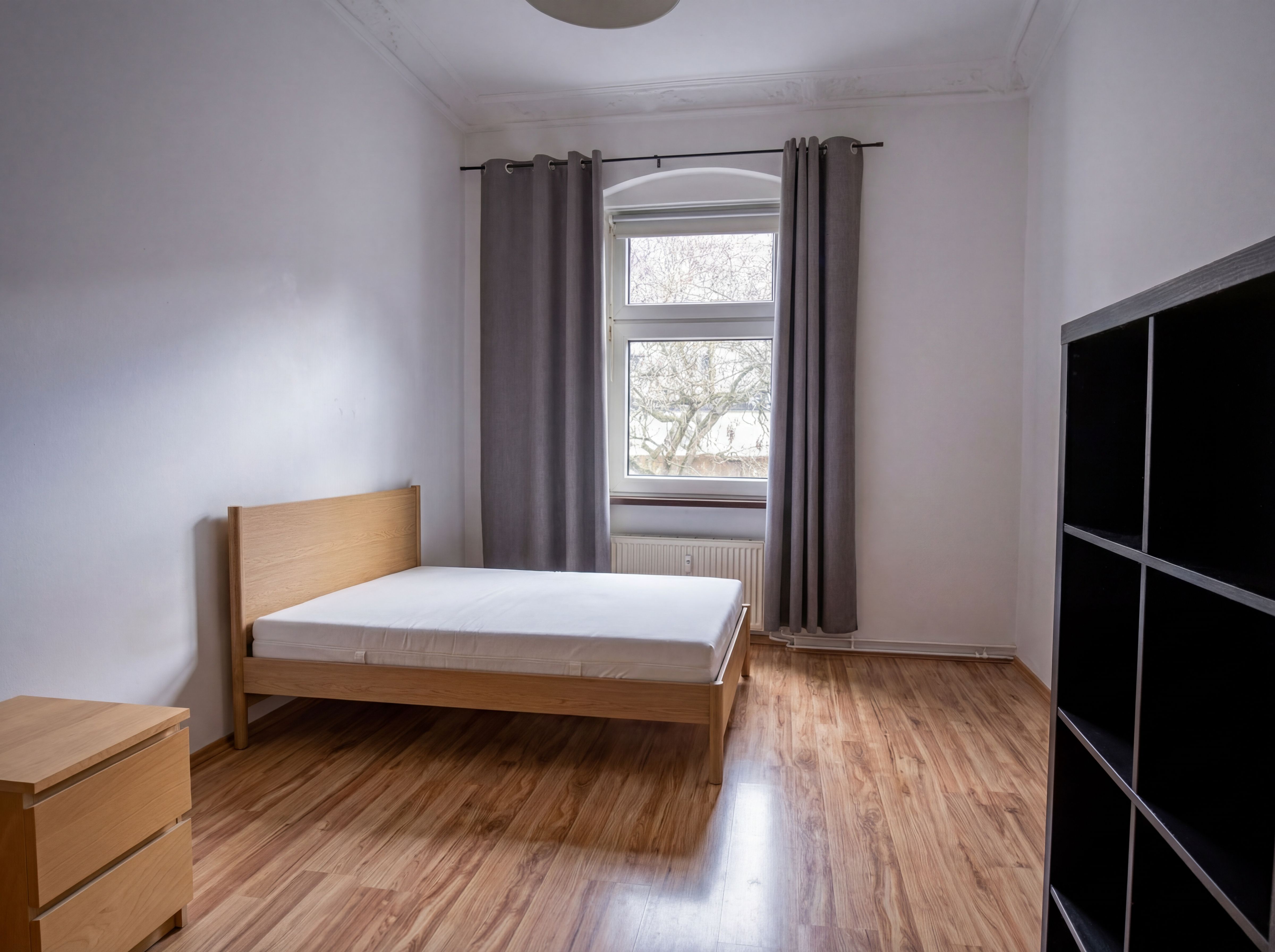 3-Room Altbau Near Mauerpark, 4th Floor, Flooded With Light - 3-Room Altbau near Mauerpark, 4th Floor, Flooded with Light - Gallery - 3