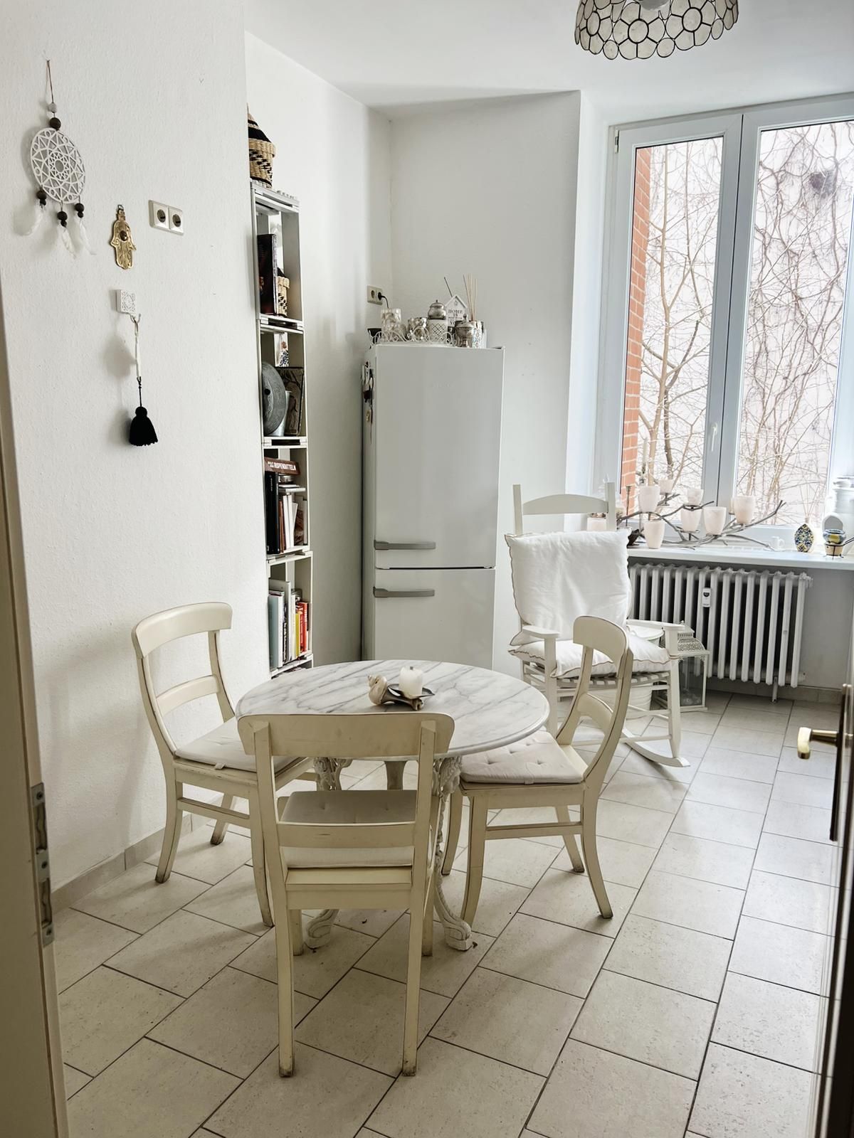  Stilvolle Altbauwohnung Am Ludwigkirchplatz — Möbliert, 83 M²  -  Stilvolle Altbauwohnung am Ludwigkirchplatz — möbliert, 83 m²  - Gallery -  15