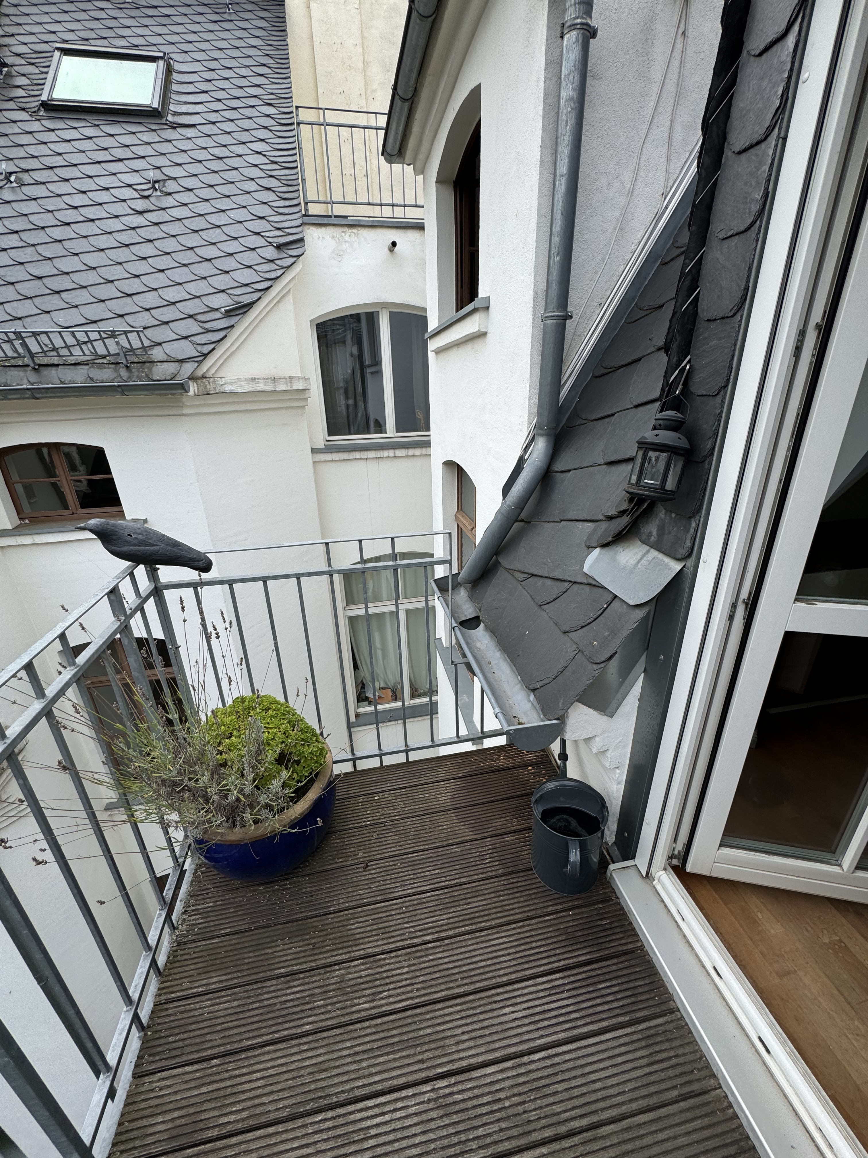 Quiet 110sqm Apartment Near Main Station With Office - 2