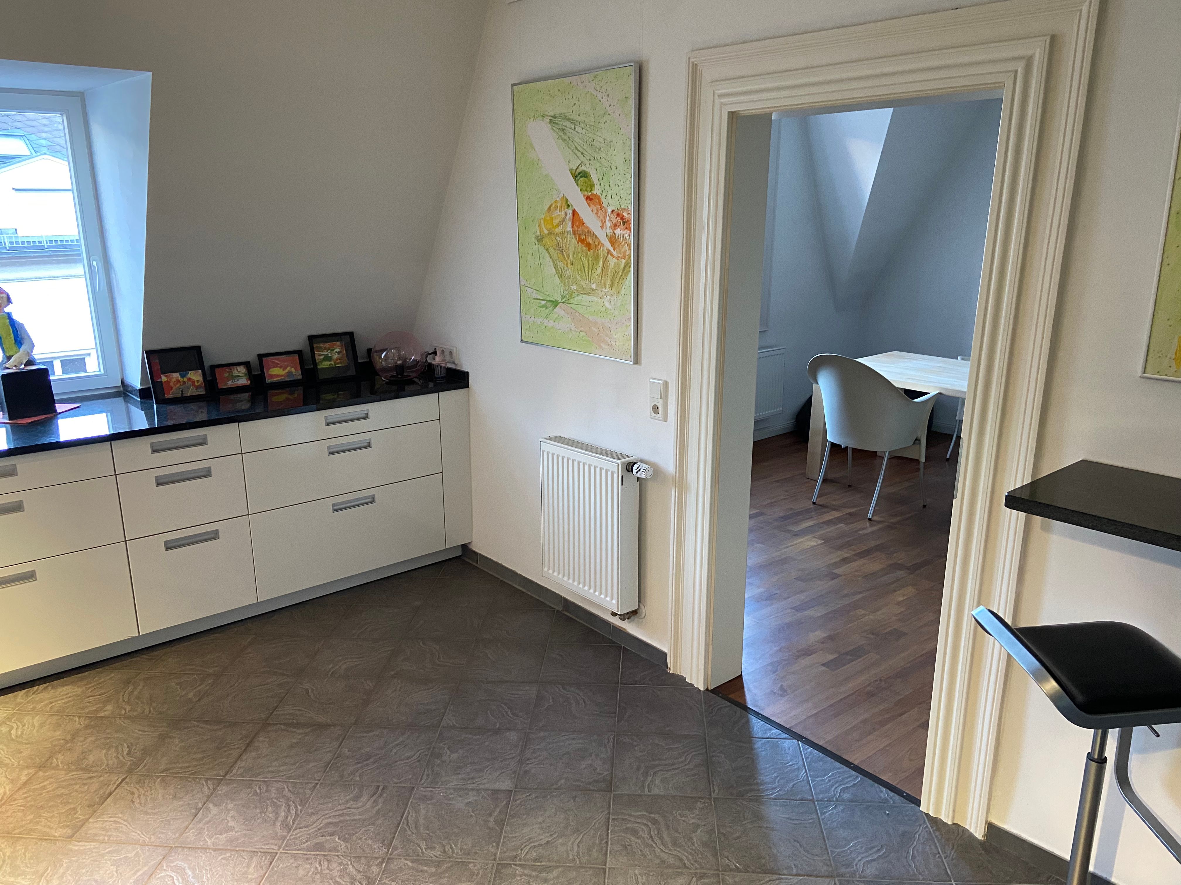 Quiet 110sqm Apartment Near Main Station With Office - 27