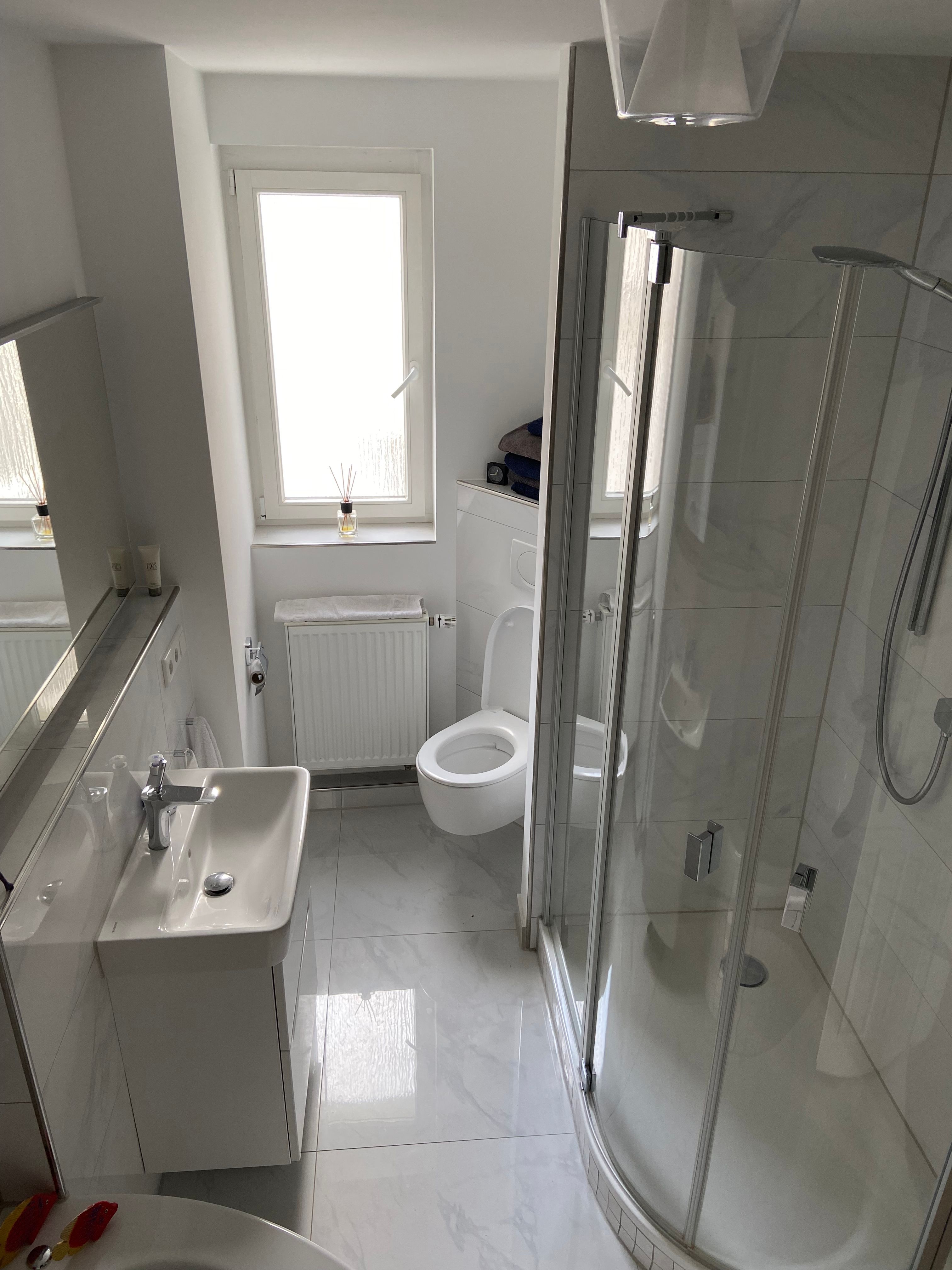 Quiet 110sqm Apartment Near Main Station With Office - 13