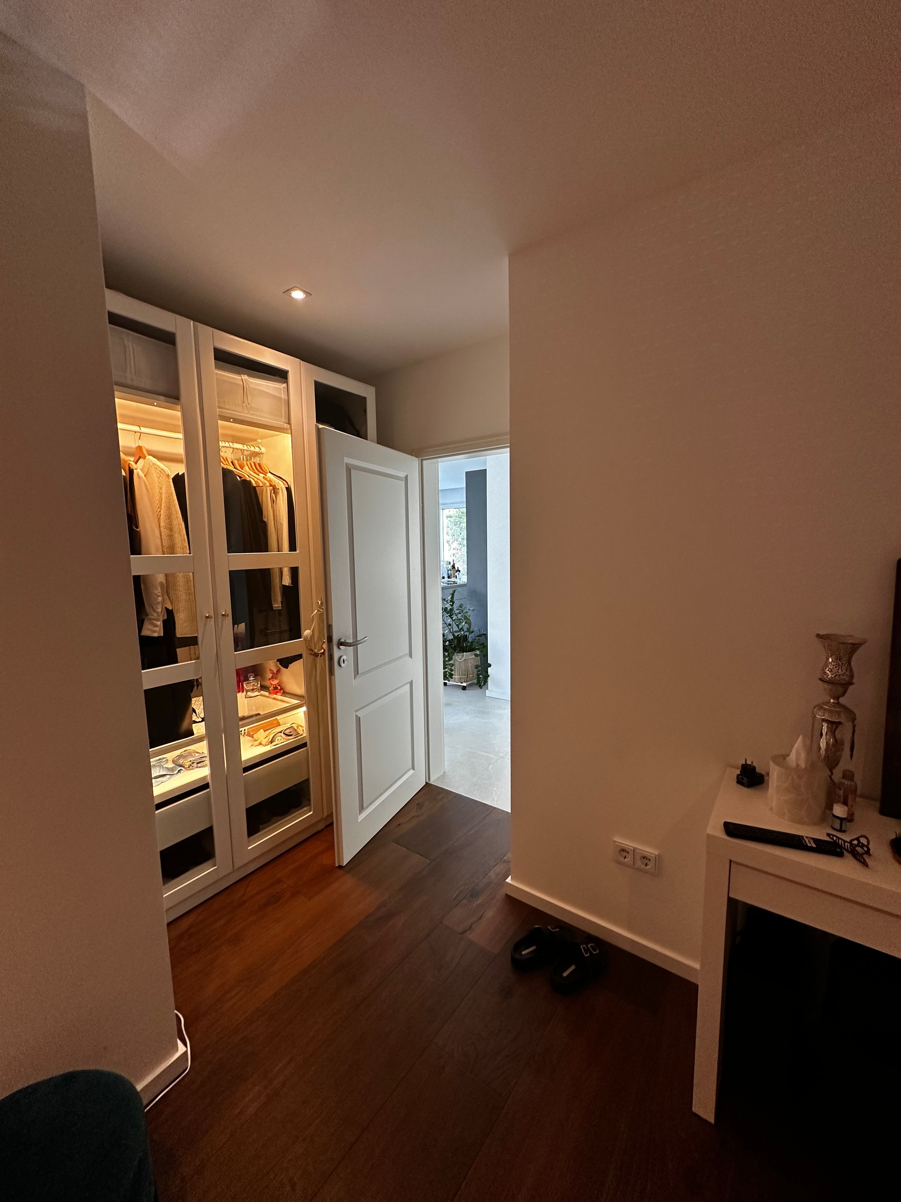 Luxury Penthouse Living With Panoramic Views Frankfurt Area– Fully Furnished - 19