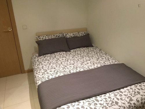 Cosy single bedroom in a 4-bedroom flat, in central Castellana - Gallery - 18