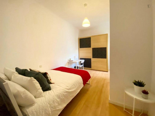 Single bedroom in an 8-bedroom flat, close to the Museo Lázaro Galdiano - Gallery - 13
