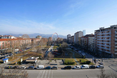 Torino | Lingotto House | Trilocale con balcone e vista