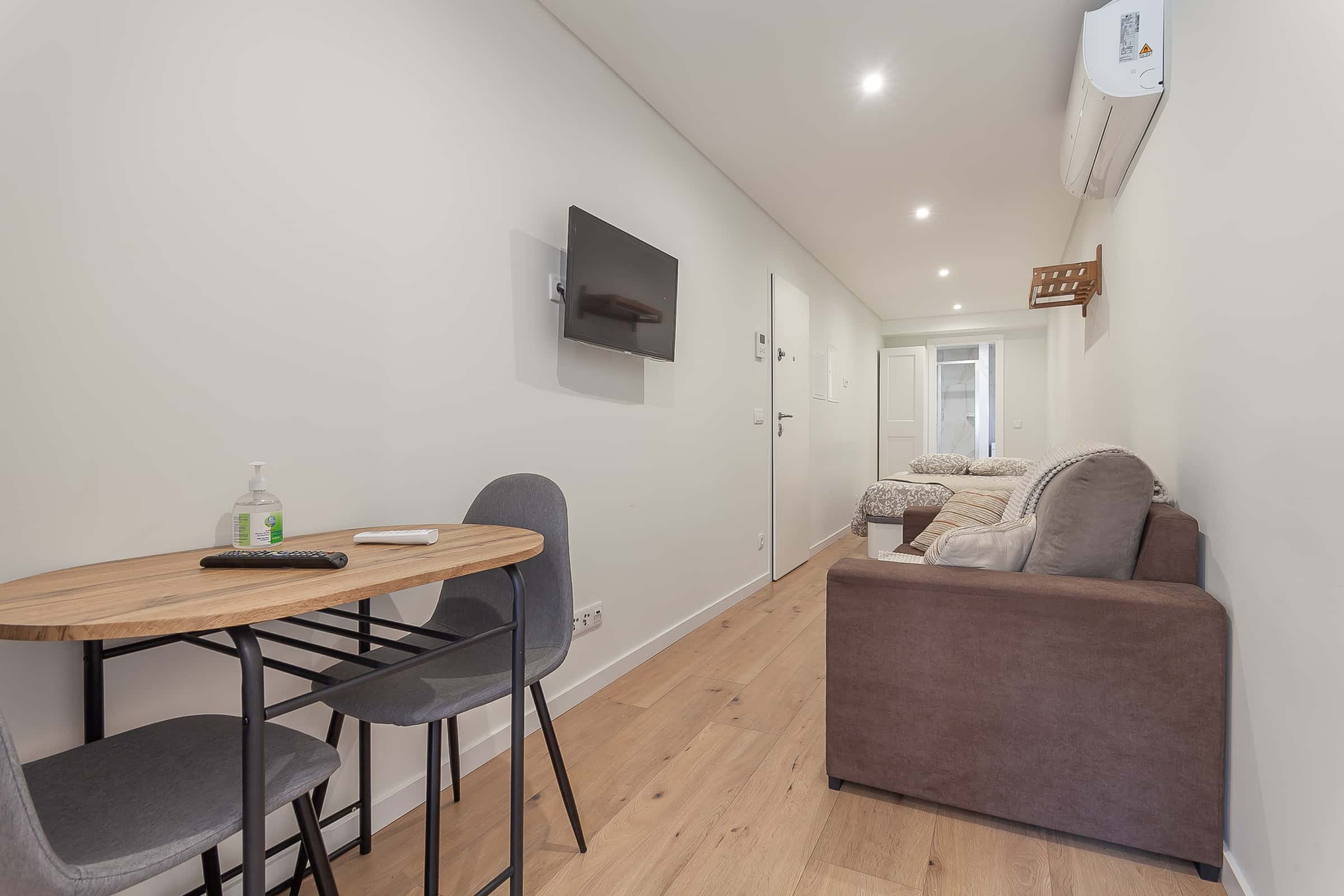  Cozy Studio In Aveiro  -  Cozy Studio in Aveiro  - Gallery -  1