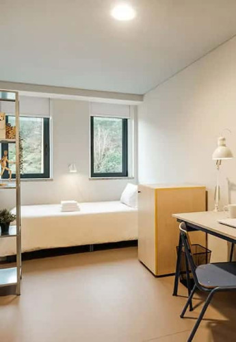 Single Room - Student residence in Covilha
