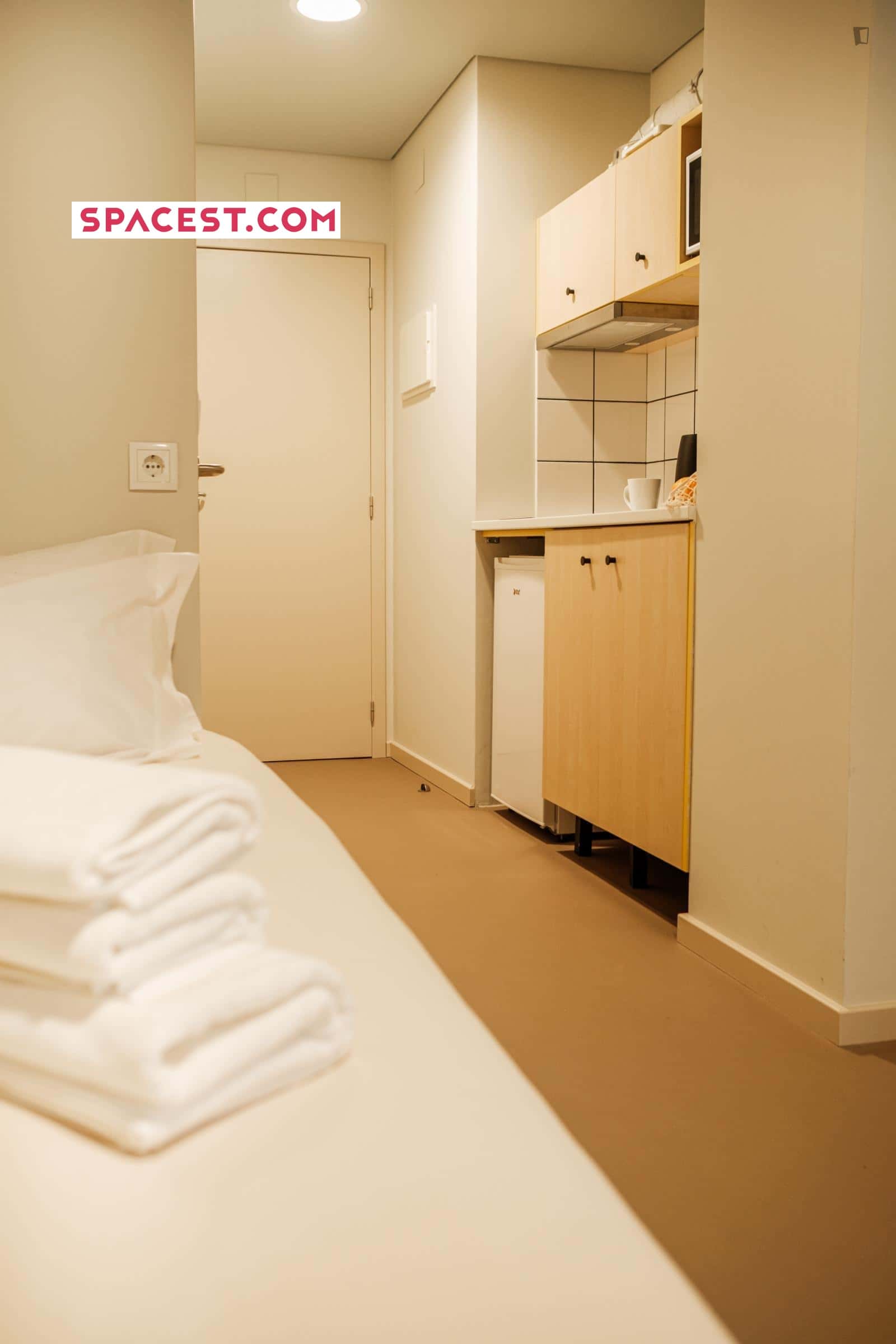 Studio Plus - Student Residence In Covilha - 1