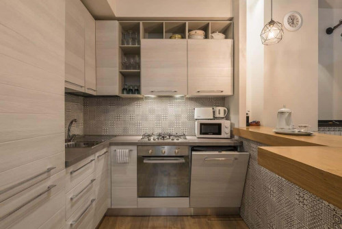 033 - Pomezia - La luna nel pozzo a Roma