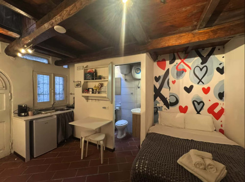 058 - Scala - "Our House" in Trastevere