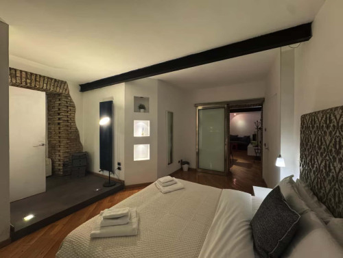 008 - Seminario - New! Renovated Apt in Ancient Rome