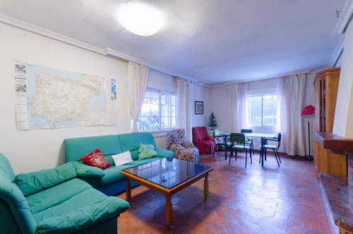 Comfortable single bedroom not far from Universidad Europea de Madrid - Gallery - 35