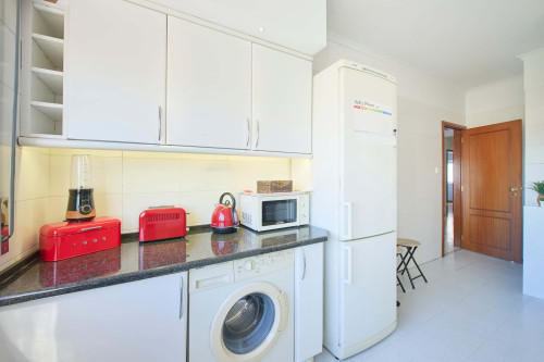 2 BDR Apartment in Rua Palmira Bastos, Odivelas - Gallery - 14