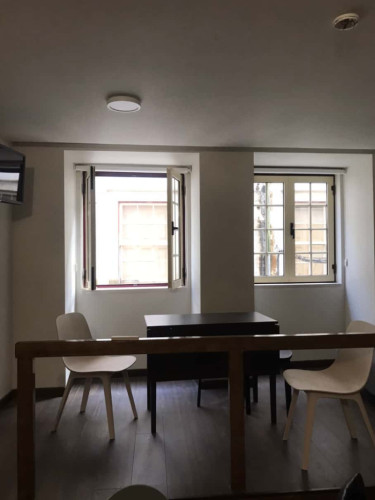 Modern Double Studio in Coimbra - Gallery - 6