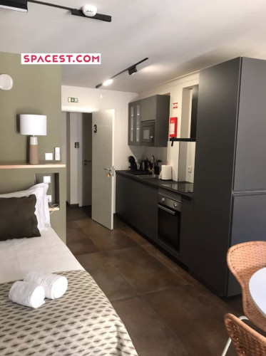 Modern Double Studio in Coimbra - Gallery - 11