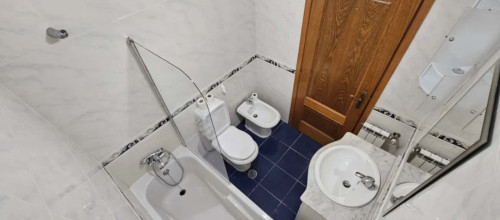 Espaçoso apartamento T1 bem localizado em Celas - Gallery - 6