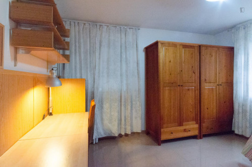 big room with bathroom and terrace Universidad Europea de Madrid