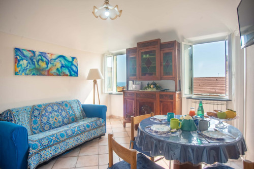 Casa Felice Sanremo Centre Sea-View Apartment for 4 - Gallery - 10