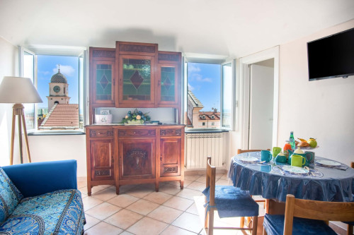 Casa Felice Sanremo Centre Sea-View Apartment for 4