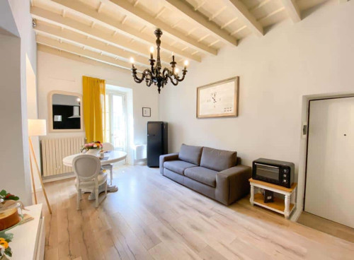 Apartment in Via San Giovanni Bosco, Monza for 79 m² with 1 bedroom