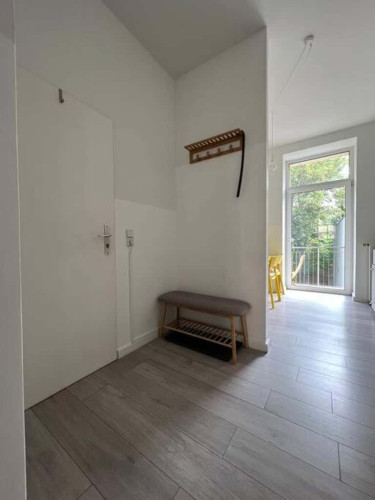 Quiet Yet Central – 2-Room Apartment in Lively Alt­lin­denau - Gallery - 5
