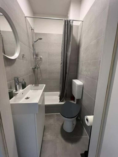 Quiet Yet Central – 2-Room Apartment in Lively Alt­lin­denau - Gallery - 10