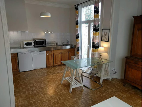 Rue des Deux Églises, Saint-Josse-ten-Noode