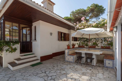 Charming House and Terrace - Gallery - 28
